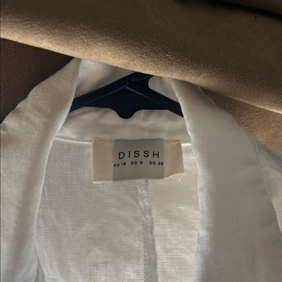 DISSH White Casual Button Down Shirt - Picture 2 of 2